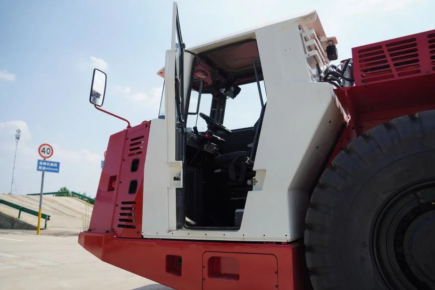 ST30 Bergbau-LKW Bergbau-Ausrüstung Dump Truck mit Dieselmotor