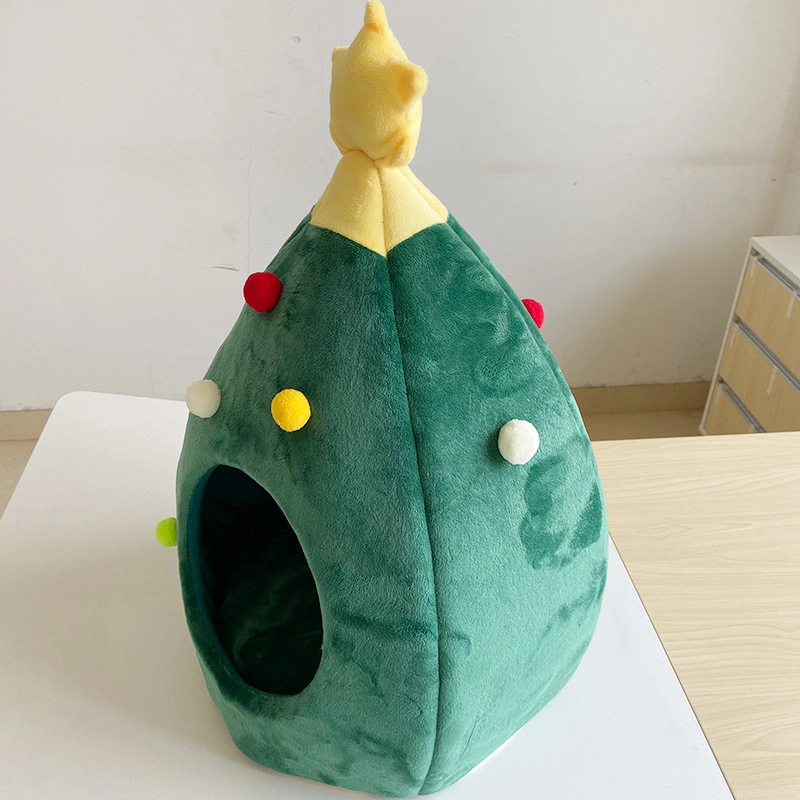 New Christmas Tree Cat Litter Dog Litter Winter Warm Pet Litter Winter Cat House Pet Supplies Christmas Pet Litter