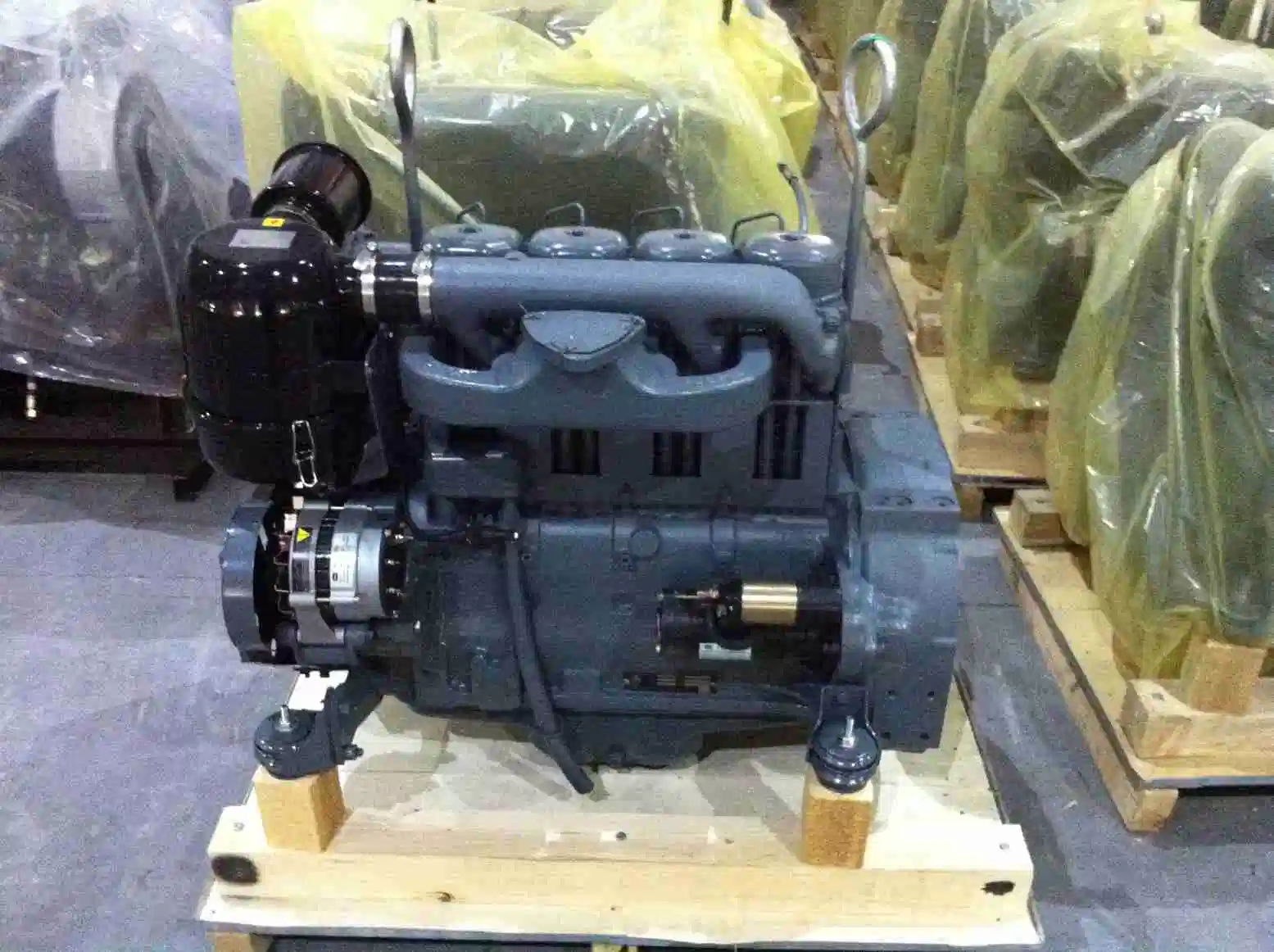 Motor diesel refrigerado por aire del motor 4 tiempos F4L912 generador impulsado