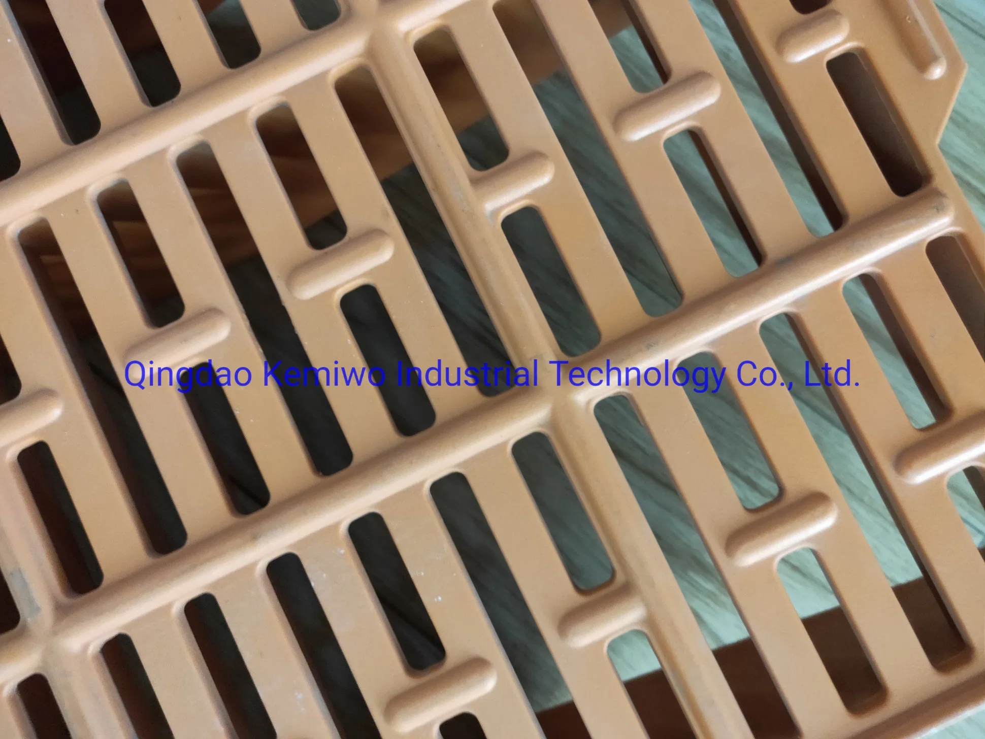 Livestock Construction Floor Plastic Slatted Floor for Pigs