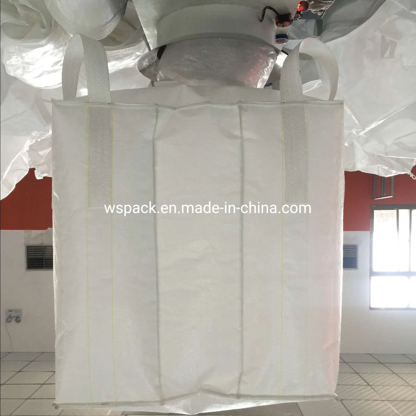 Ton Bags for Packing Various Powder Products Such as Feldspar Powder, Talc Powder, Soap Powder, Zinc Powder, etc.