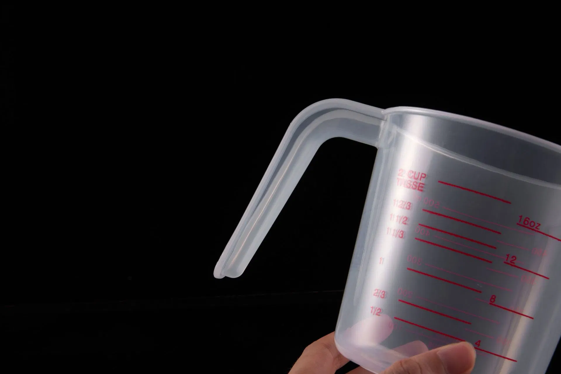 La FDA 500ml transparente de plástico transparente de alta taza de medir con asa y vierta la tobera