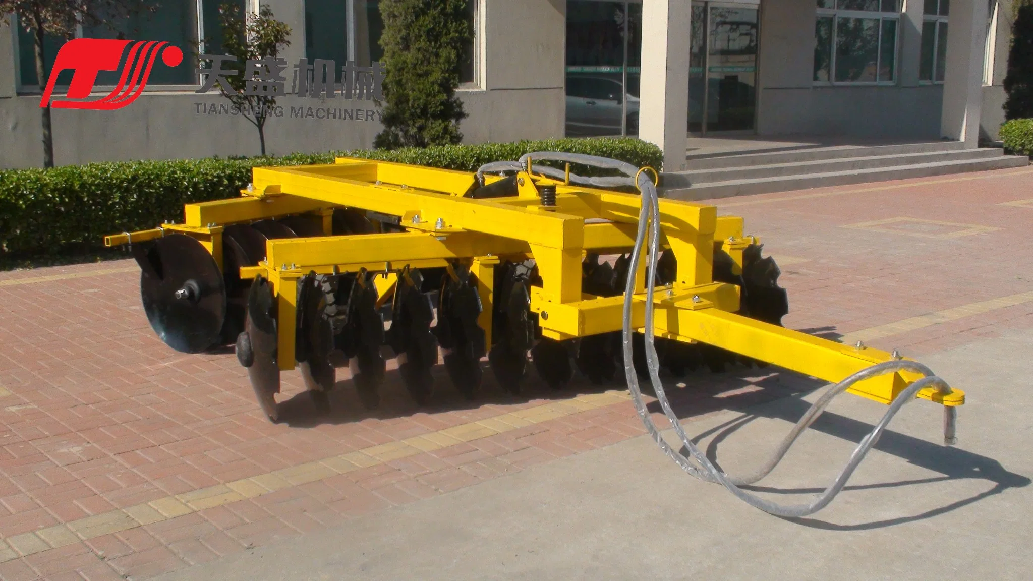 New Agricultural Machinery 2.5m Working Width Heavy Duty Disc Harrow