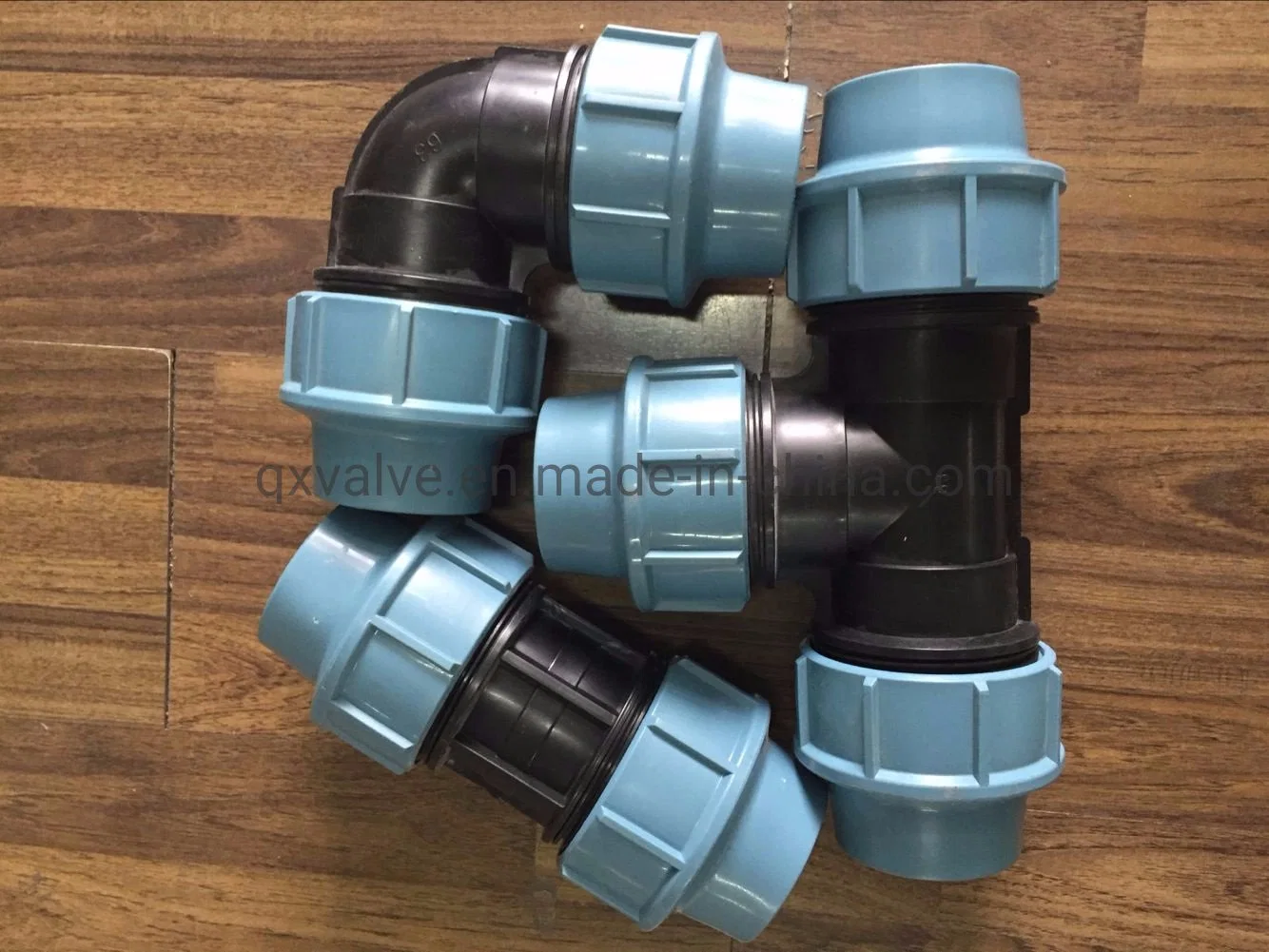 Multiple Color Pipe Connector Plastic Tee PP Compression Fittings for Irrigation