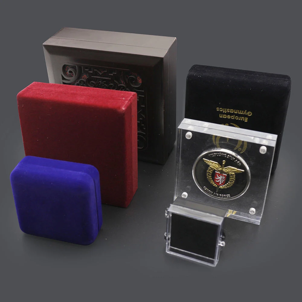 China Factory Custom Capsule Holder Clear Magnetic Coin Stand Display Case Leather Box Coin Holder Wooden Coin Gift Boxes