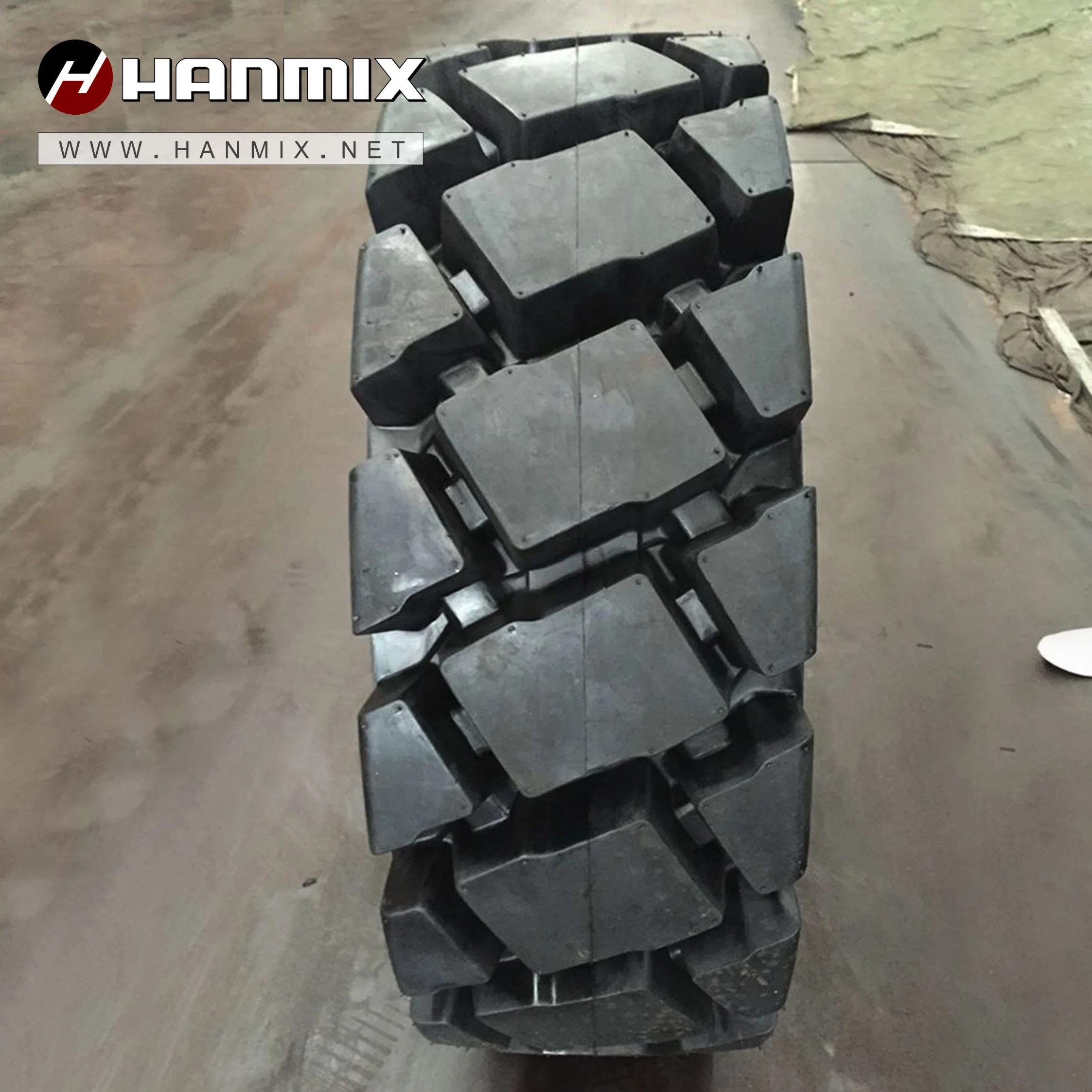 Hanmxi Industrial Tire Otb Mixed Pattern Skidsteer, Aerial Boom Lift, Scissor Lift, Compact Tractor, Front Backhoe 12pr 14pr (10-16.5 12-16.5) Skid Steer Tyre