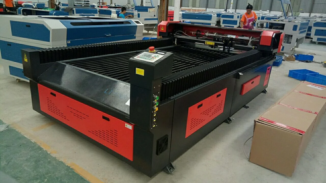 100W Laser Tube 1300*2500mm Ce Certification 1325 Laser Cutting Machine Price