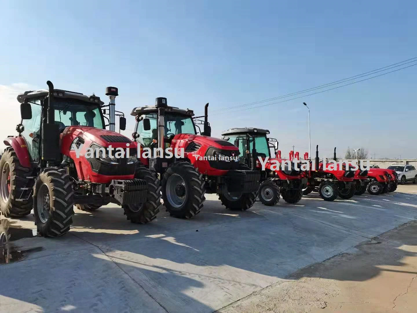 CE Usine Directement Machines Haute Qualité Refroidies à l'Eau Diesel 12HP 15HP 20HP 18HP Tracteur Agricole 4X4 Mini Tracteur Agricole Prix Tracteurs pour l'Agriculture