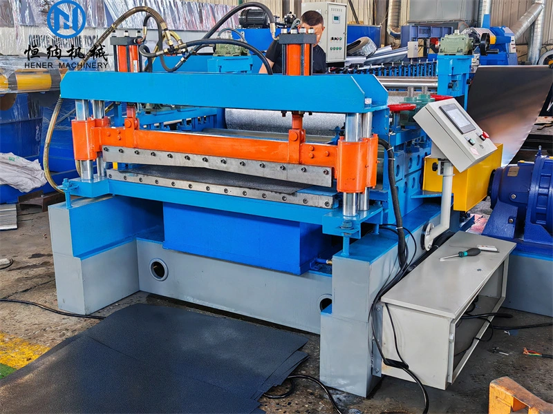 Metal Cold Embossing Rolling Forming Machine Machinery