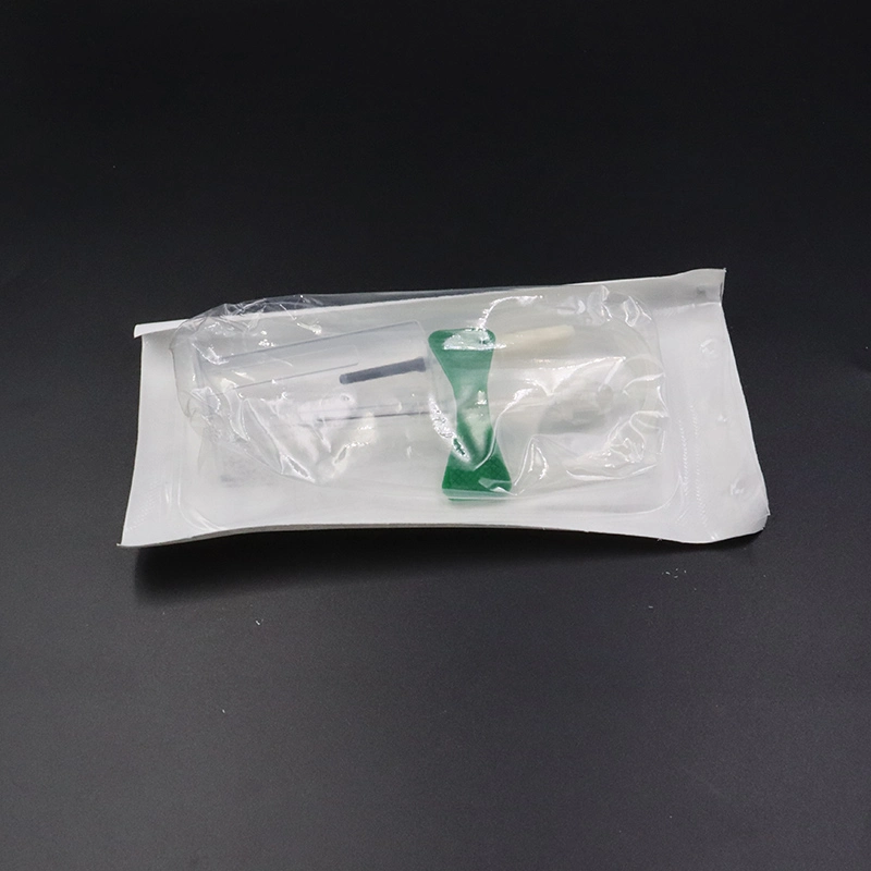 Medical Disposable Safety Blood Collection Set with Holder