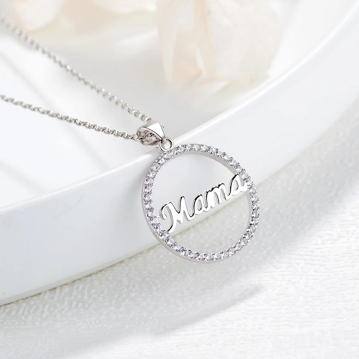 925 Sterling Silver Jewelry Round Shape Mama Pendant