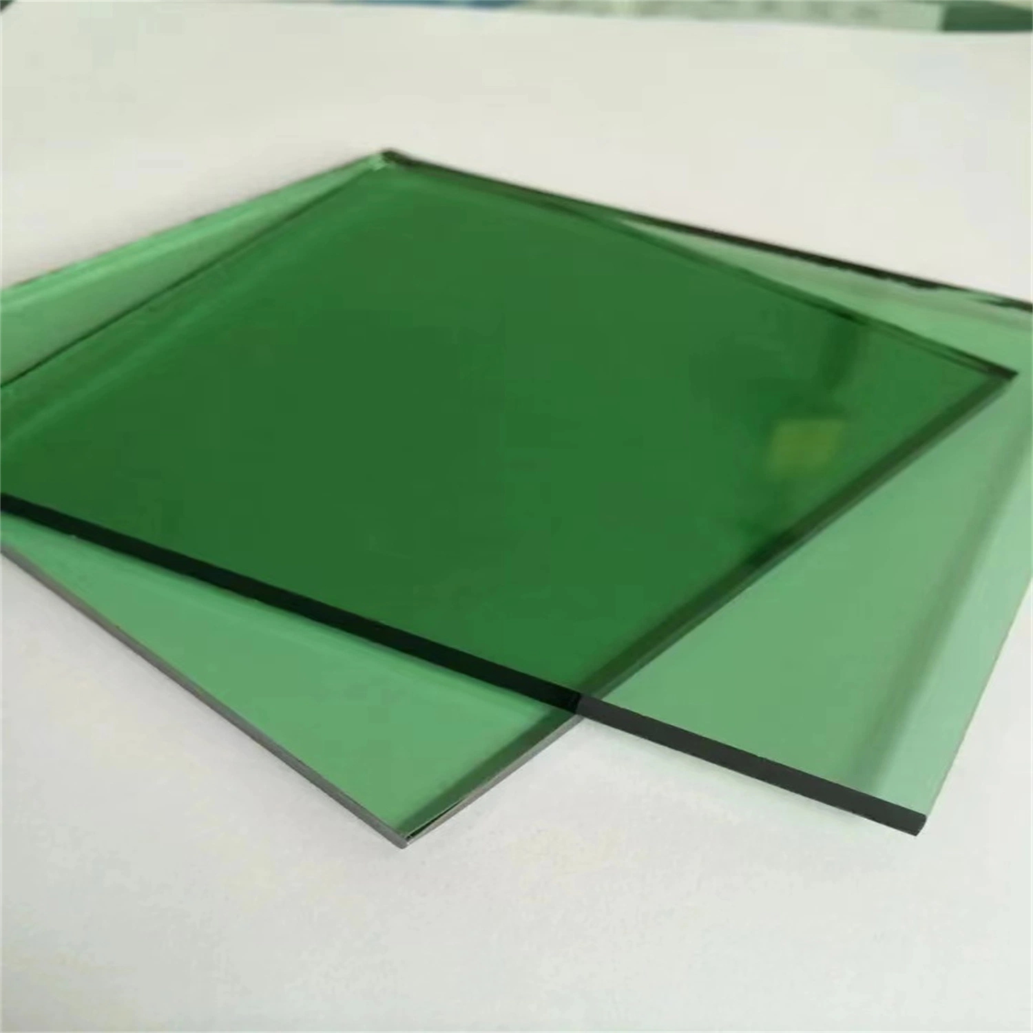 China Manufacturer 3mm 4mm 5mm 6mm 8mm Coated Stained Float Glass Blue Tinted Glass