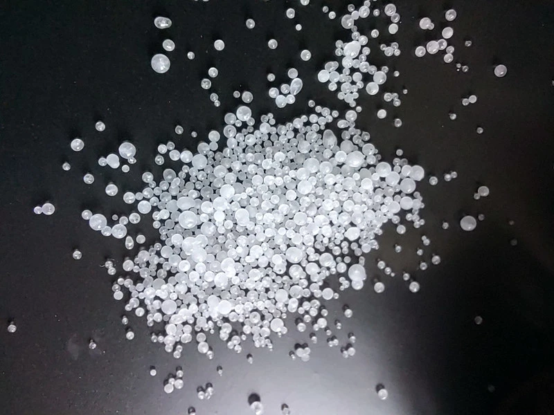 Quality Caustic Soda Pearls 99 % for Textile and Dyeing and Paper Industry