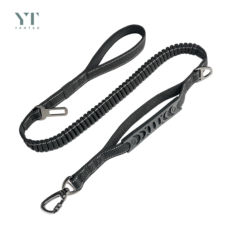 Wholesale/Supplier High quality/High cost performance Zinc Alloy Dog Clip Buckle Carabiner Hook Swivel Snap Hook with Lock for Dog Leash