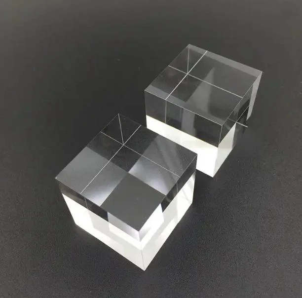 a Customizable Optical Glass Cube Polarizing Prism