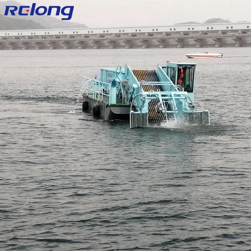 L'agriculture/de coupe de la récolteuse de mauvaises herbes aquatiques navire/bateau/eau de nettoyage Nettoyer la machine