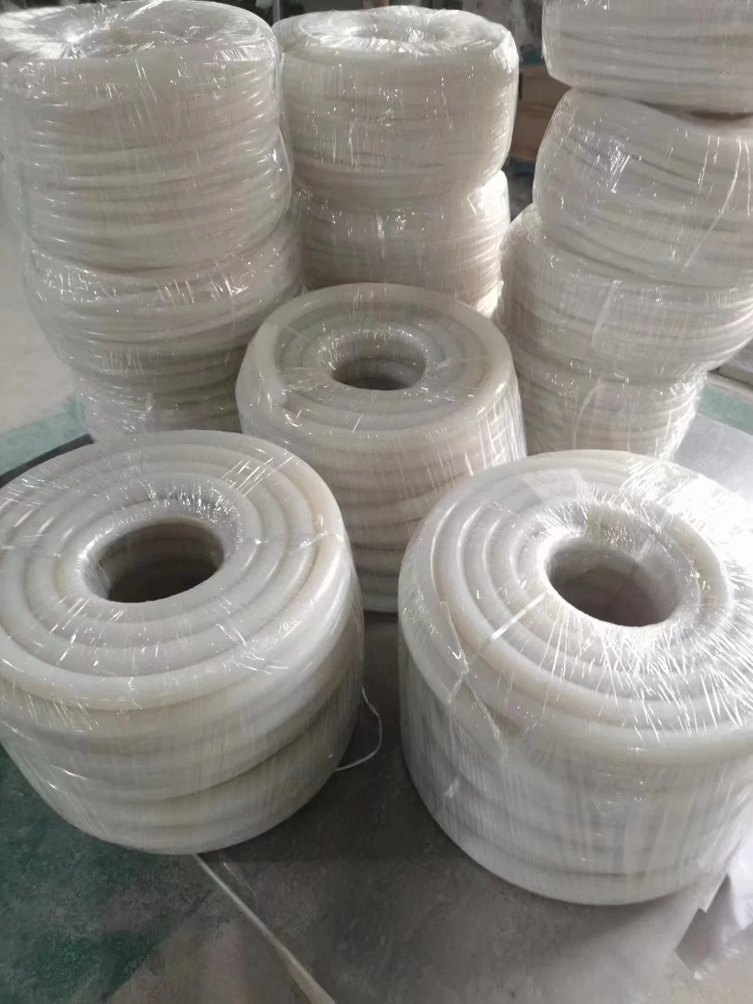 Flexible Silicone Tube Rubber Drinking Water Hose Food Medical Grade/Insulation Materials