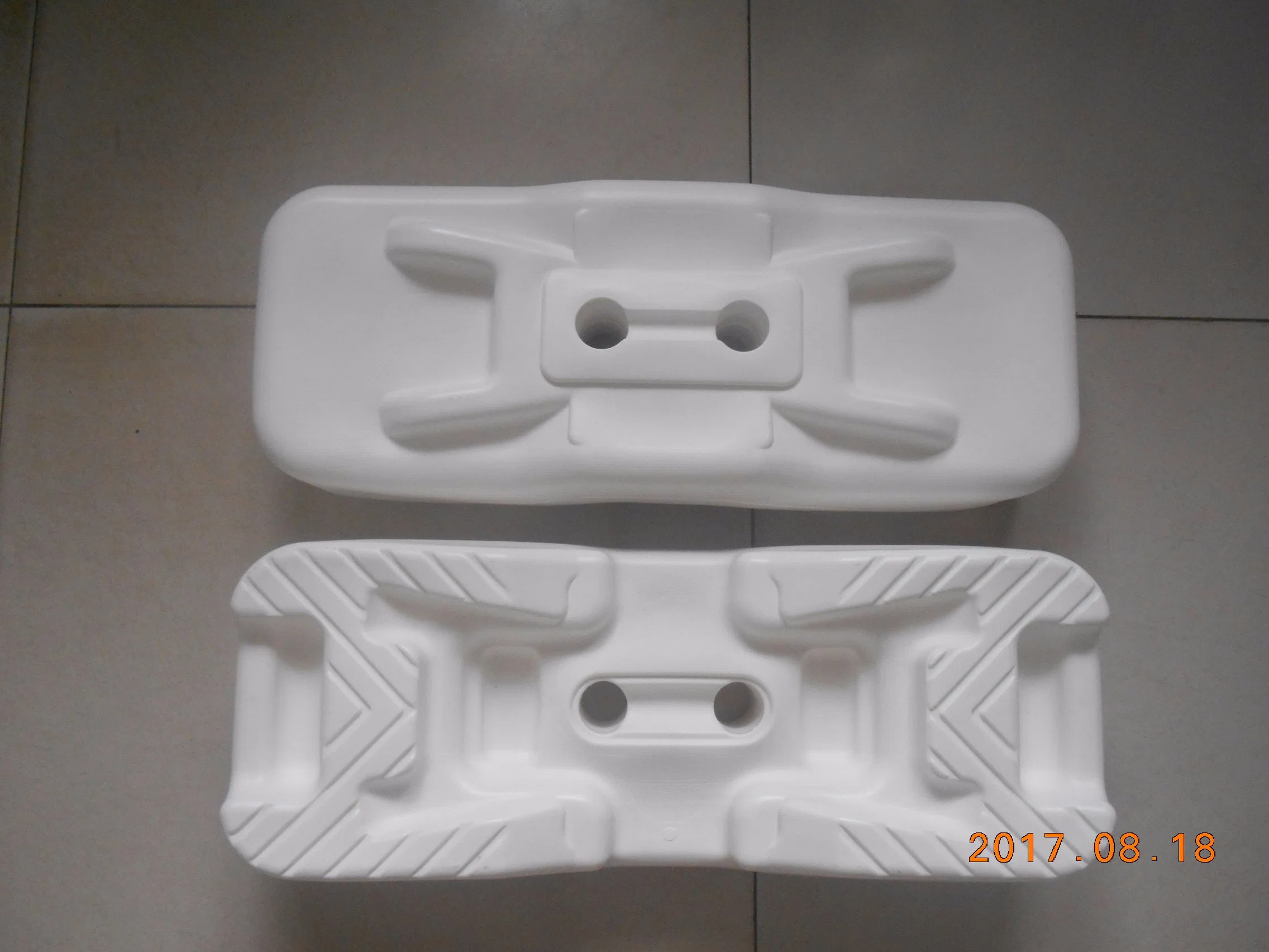 White Colour Flat Plastic Base Feet for Temporary Fence (XMR231)
