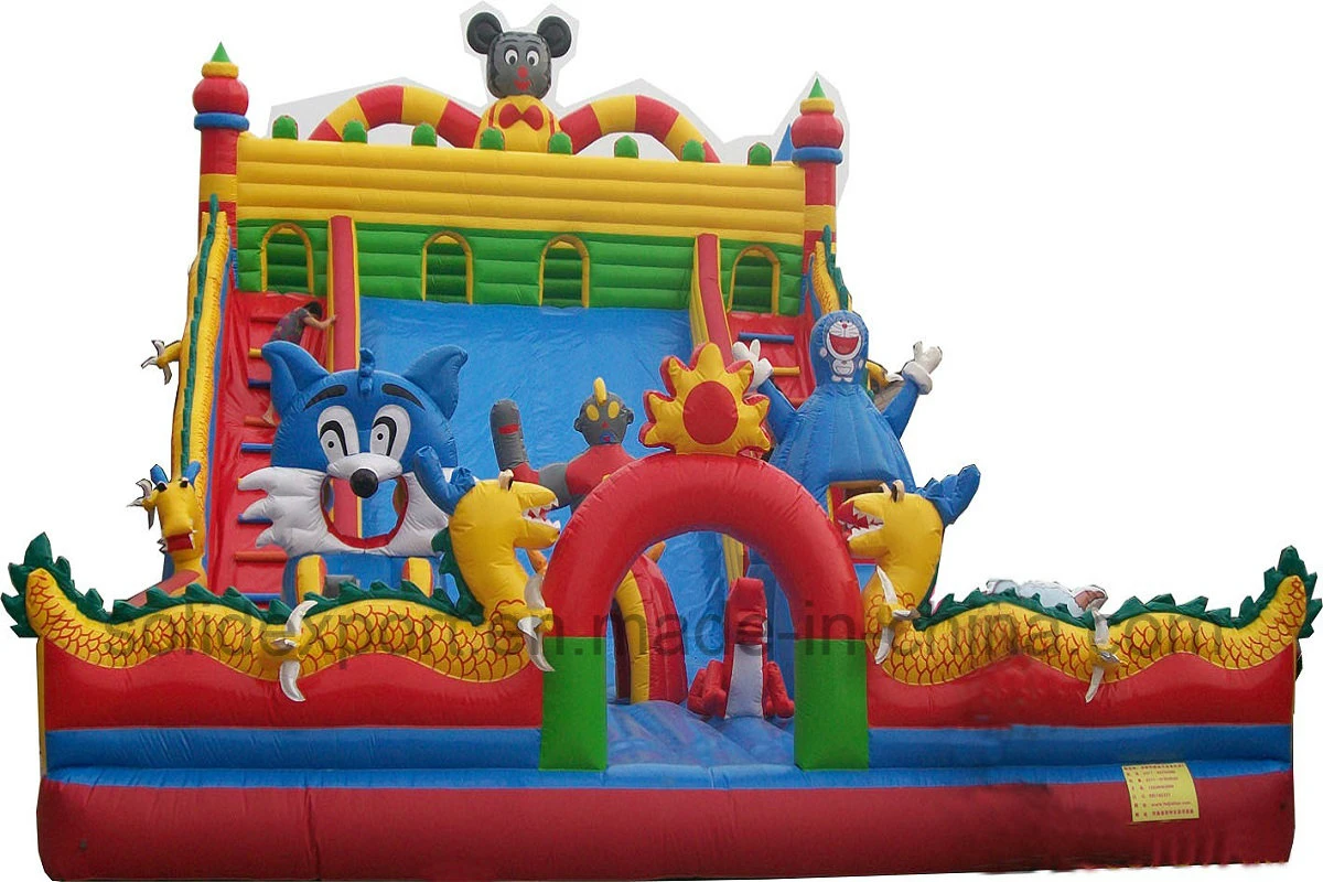 Castillos animosos del equipo inflable gigante del parque de atracciones