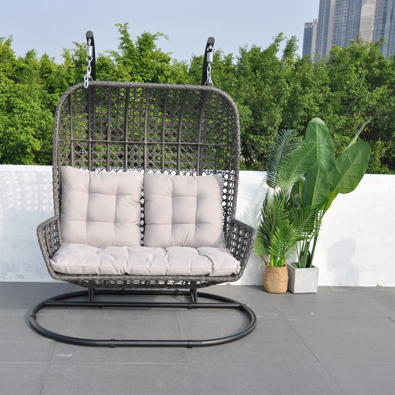 Hot Sale Outdoor Furniture of Two Seat Garden Swing Chair