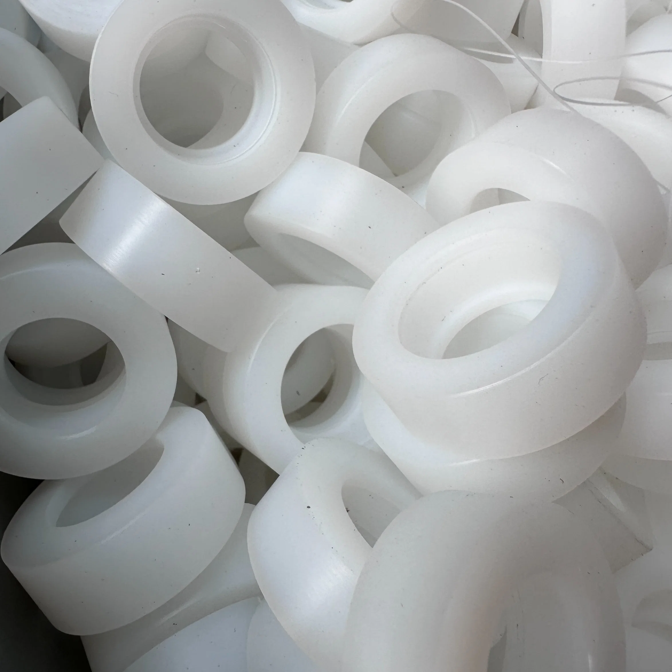 Color Customized HDPE/UHMWPE/PP/PA/Mc Plastic Processing Parts