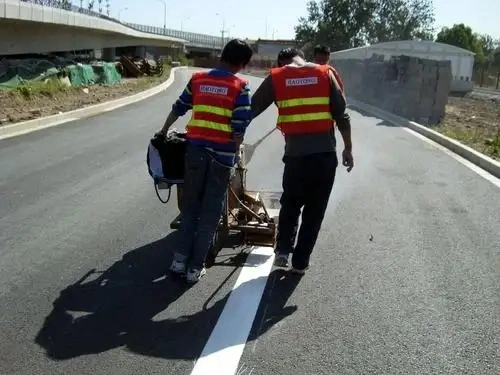 Hand Drücken Cold Paint Spraying Highway Marking Traffic Line Road Malen