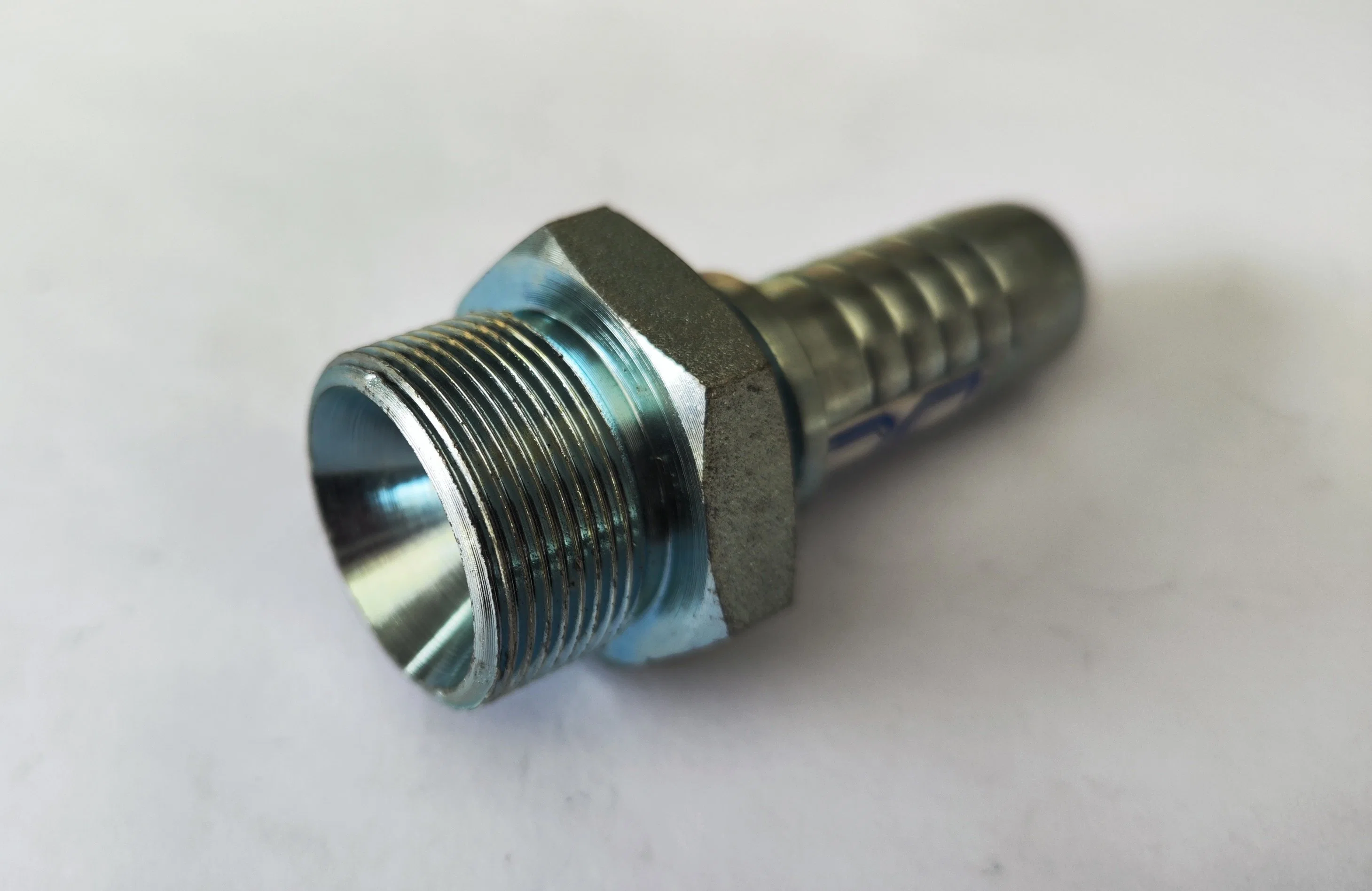 Metric Male Hydraulic Fitting 60 Deg. Cone Bonded Seal 10611 Connector