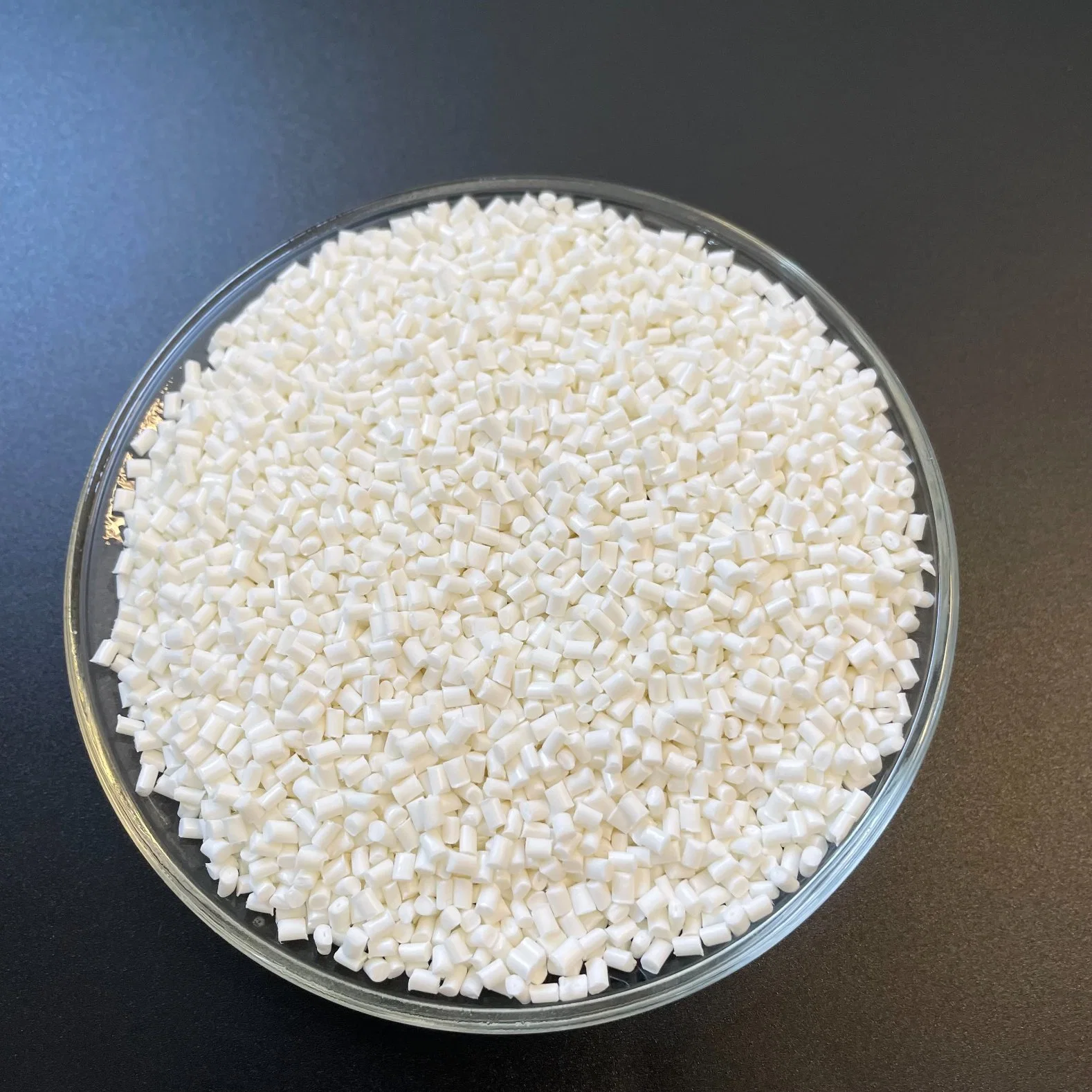 Black/ Natural Color Virgin ABS GF20 Plastic Granules Acrylonitrile Butadiene Styrene for Injection Moulding