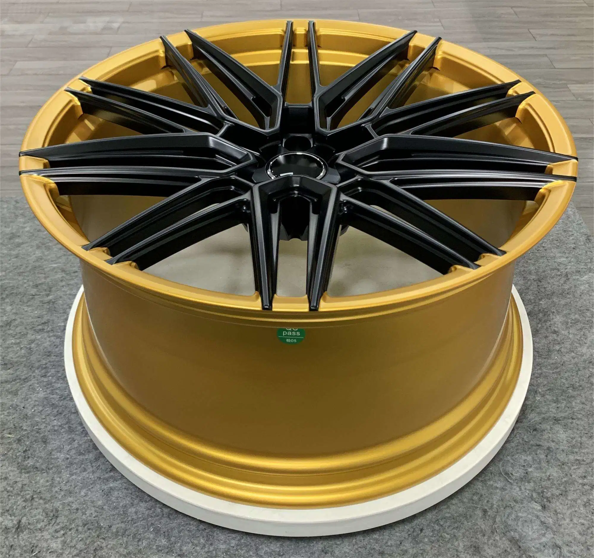 Sell Well New Type Golden Aluminum Alloy Car Wheel Rims