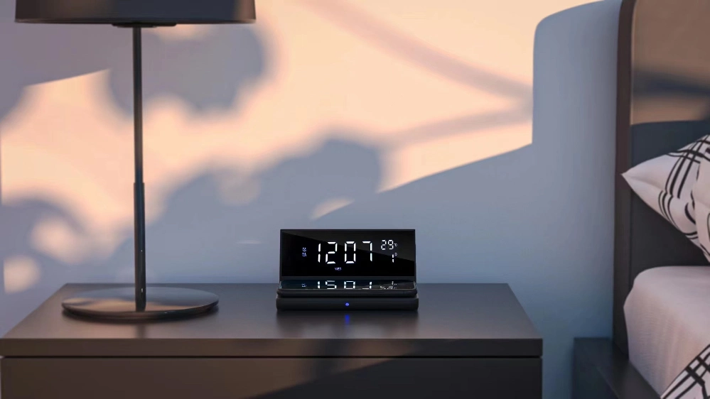 Alarm Clock Fast Wireless Charger with Screen with Time Display for Daily Life