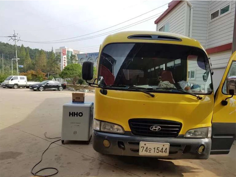 Visible Exhaust System Cleaning Effect Vcs2000 Catalytic Converter Carbon Cleaner Machine