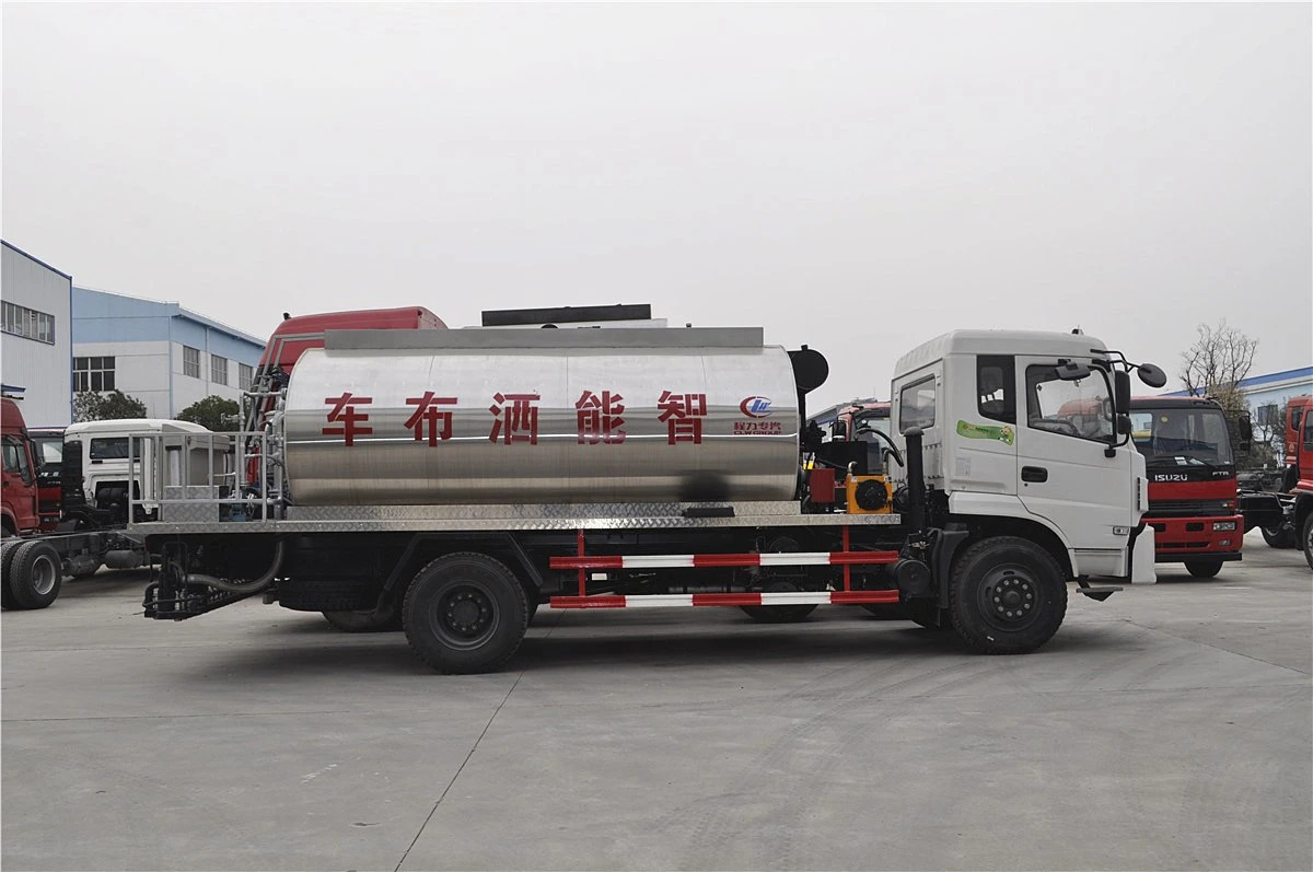 Dongfeng 8000 litres d'asphalte Camion de Maintenance de la Chaussée de Distribution