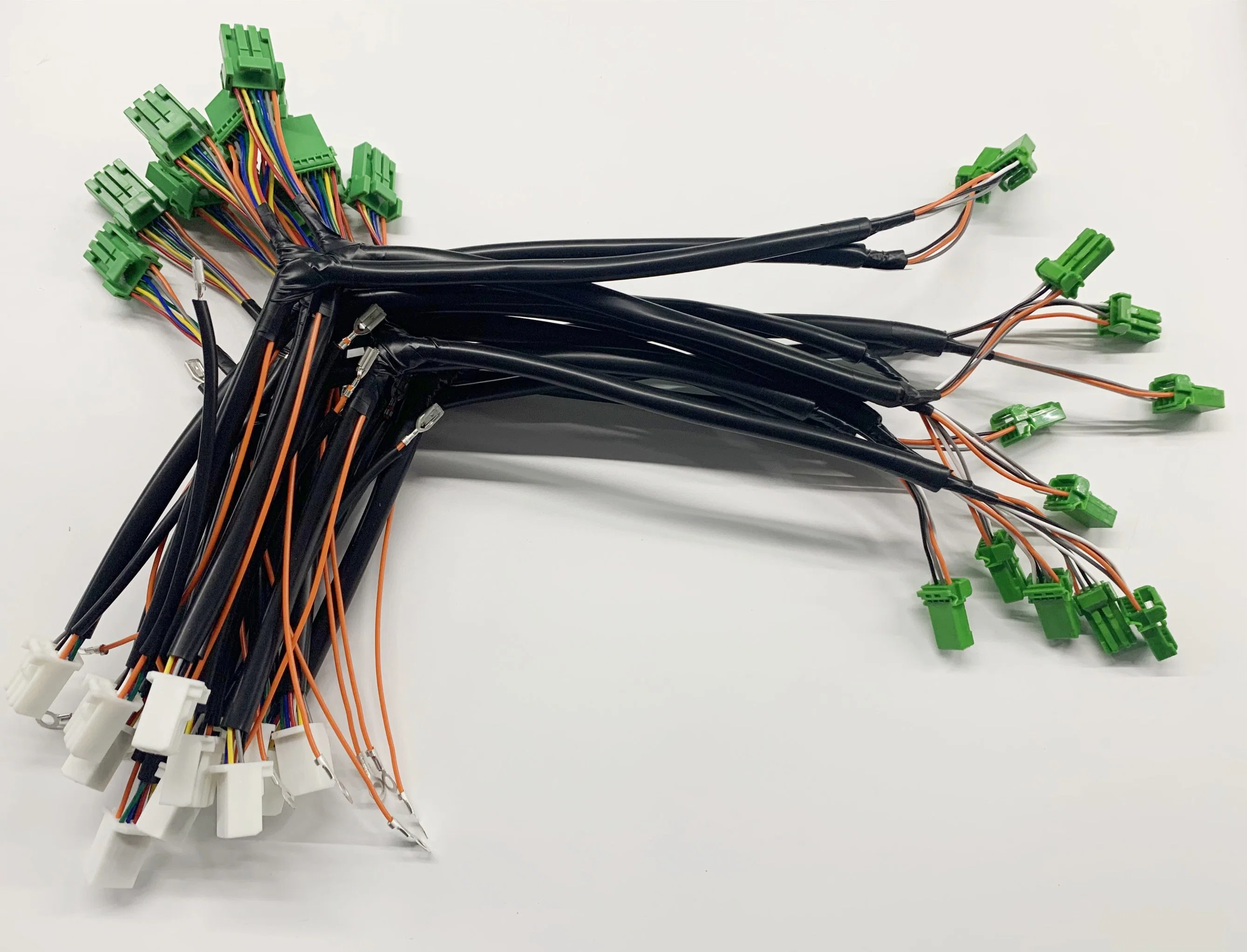 Arnés de alambre de diseño personalizado OEM para montaje de cable de automoción
