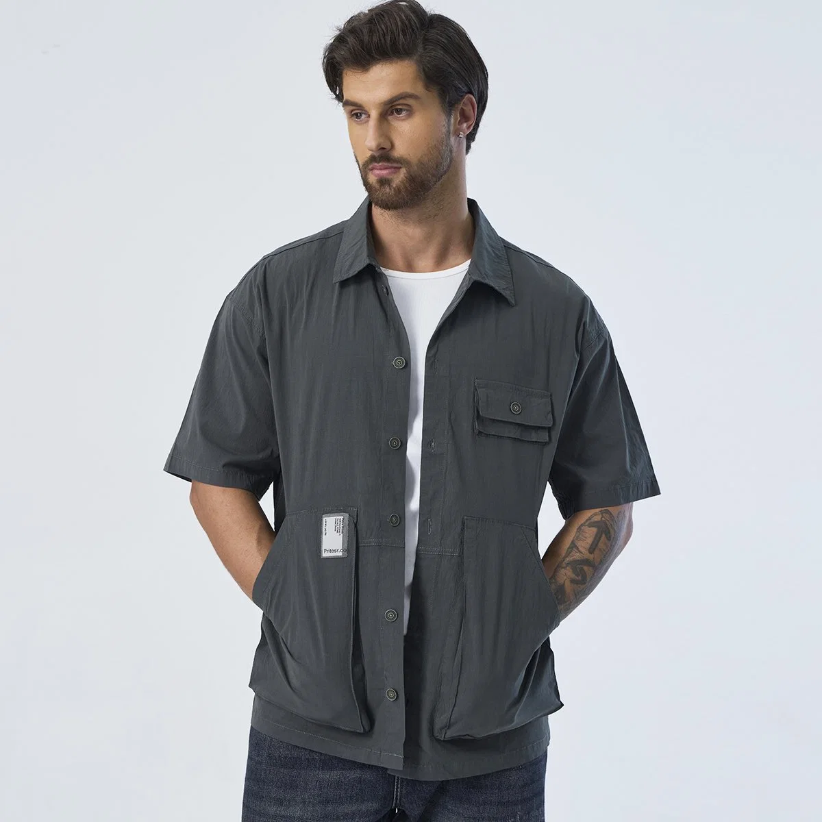 Custom Grey Cargo Pocket Collar Down Short Sleeve Men Shirts
