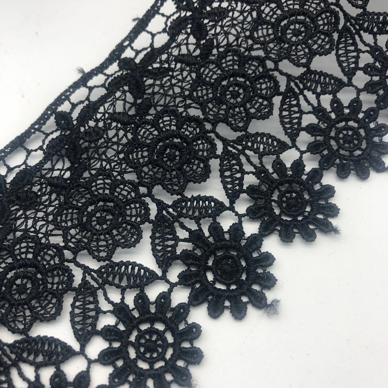 Fashion Style Cotton Chemical Embroidery Lace Purfle Fabric