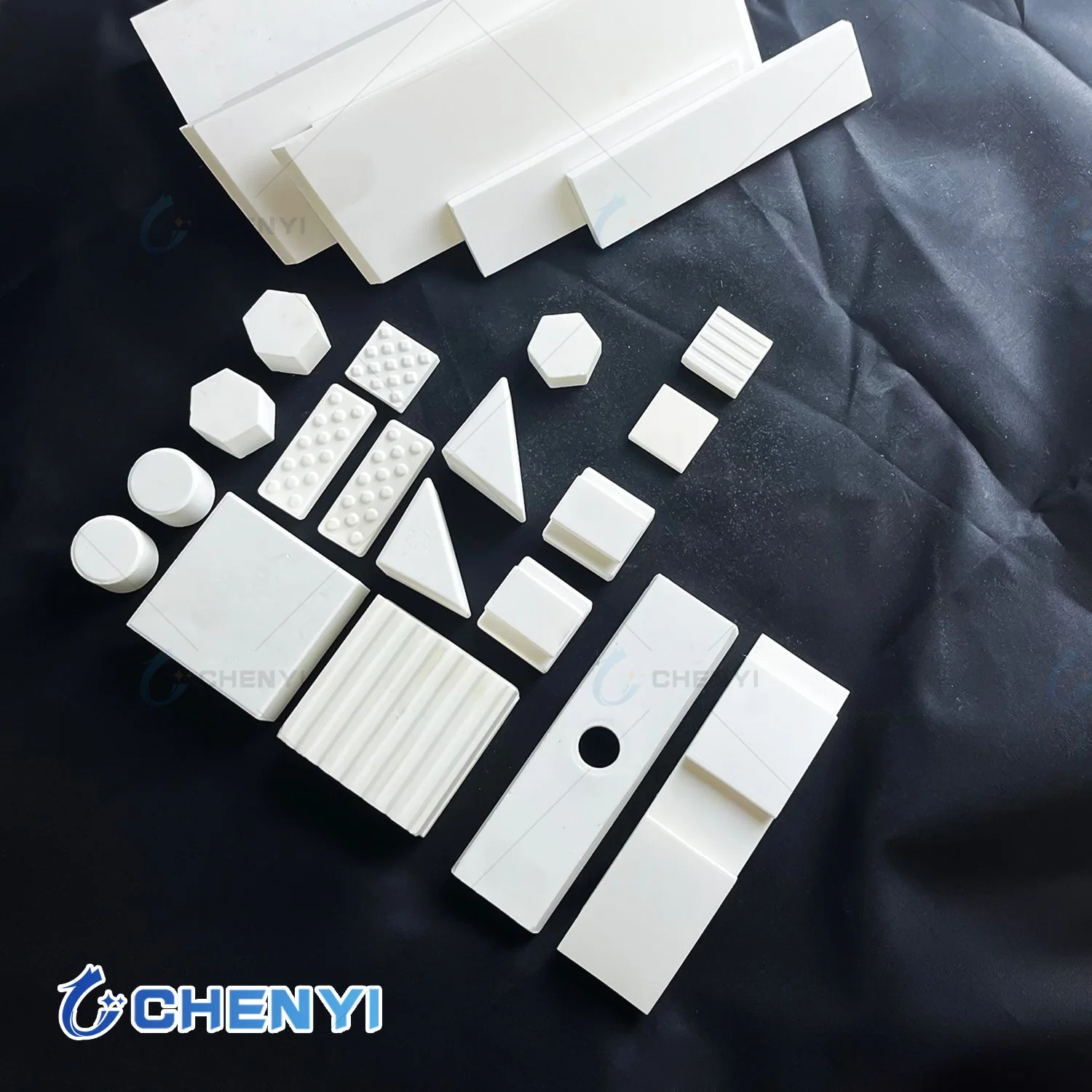 Alumina Ceramic Tiles Wear Resistant Lining for Heavy Industrial Wear Protection Liners