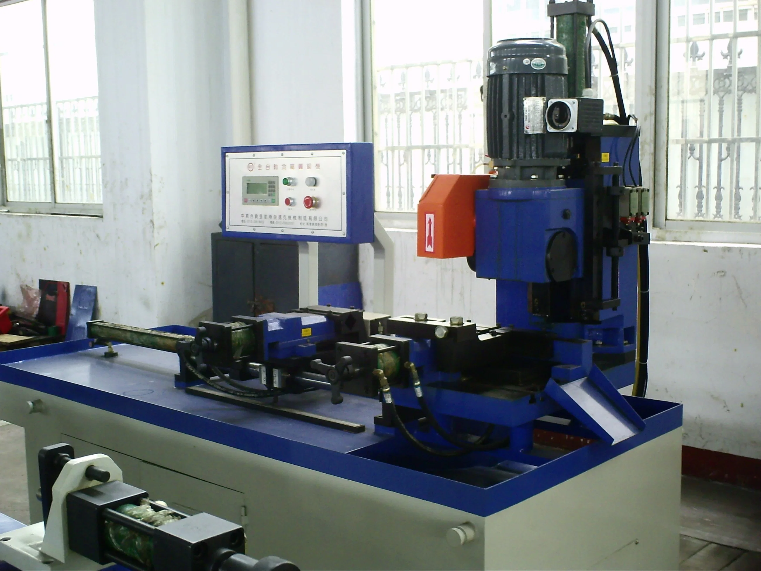 CNC Metal Pipe and Tube Cutting Machine GM-Ad-350CNC