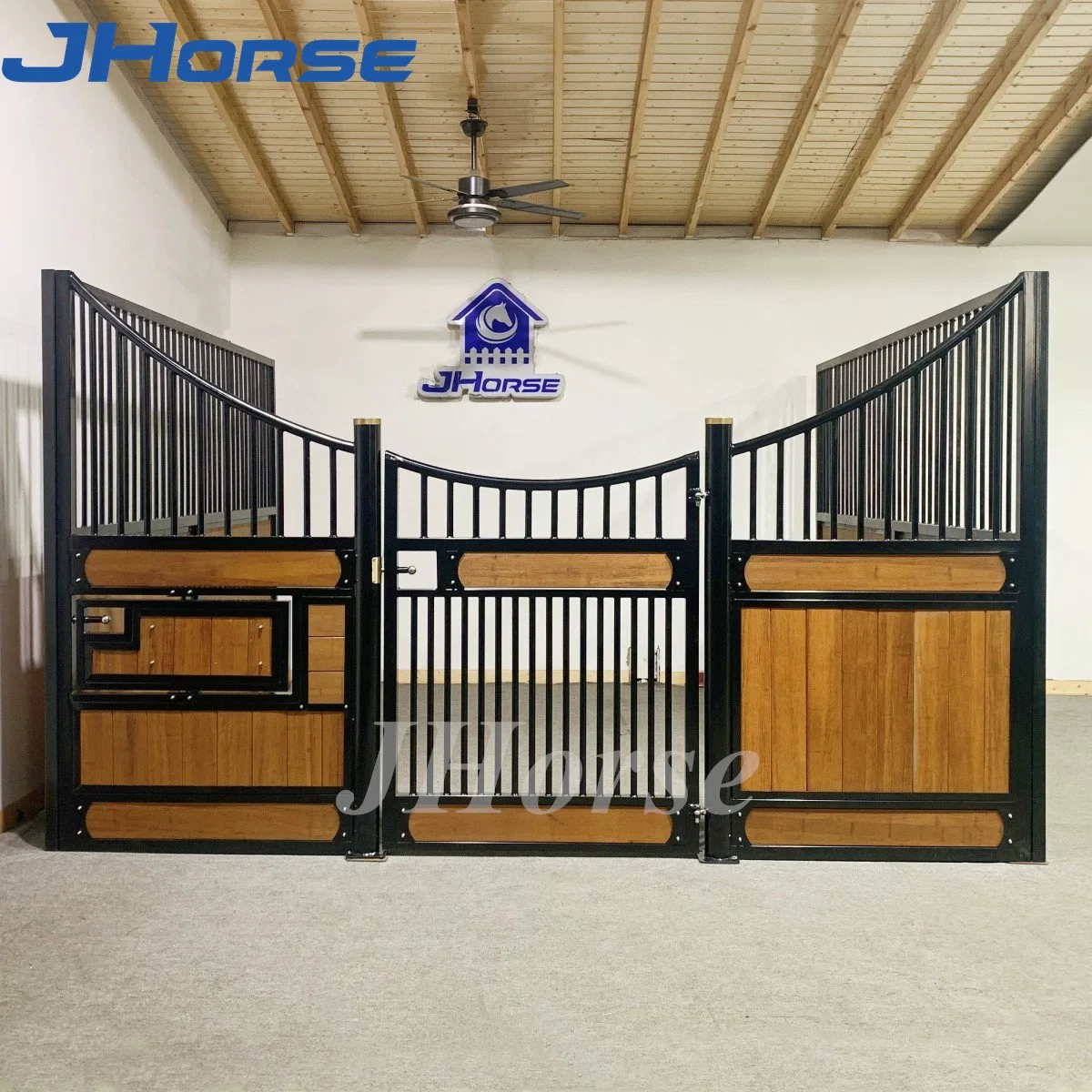 High quality/High cost performance  2.2X3.6m 2.2*4m Wire Mesh Horse Stable Stall Front Sliding Door Wholesale/Supplier Price Horse Barn Bauilding Material