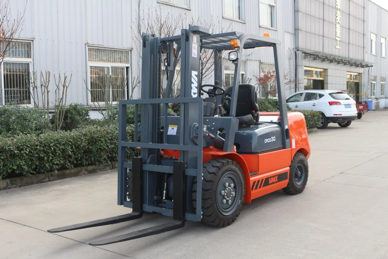 Gasoline LPG /Diesel Forklift Lifting Equipment Truck for Sale