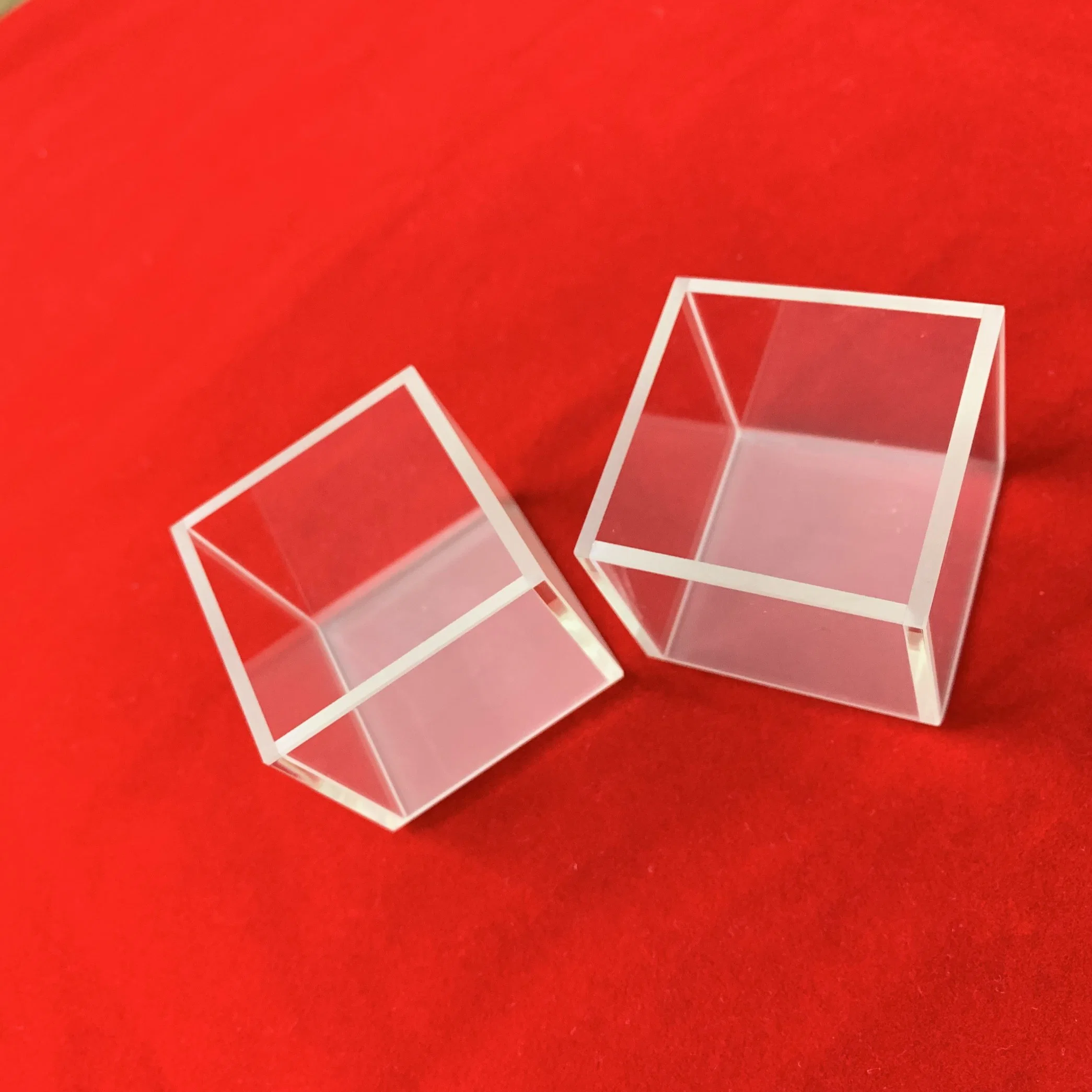 Laboratory Customized Broad Spectral Optical High Transmission Four Sides Clear Polish Cubic Quartz Glass Cuvette