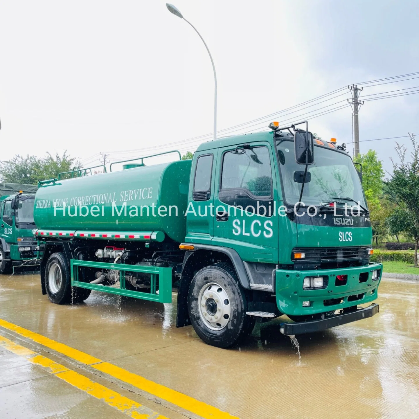 Japan I-Suzu Fvr Water Truck 12000L 15000L 12tons 15tons Water Sprinkler Truck for Sale