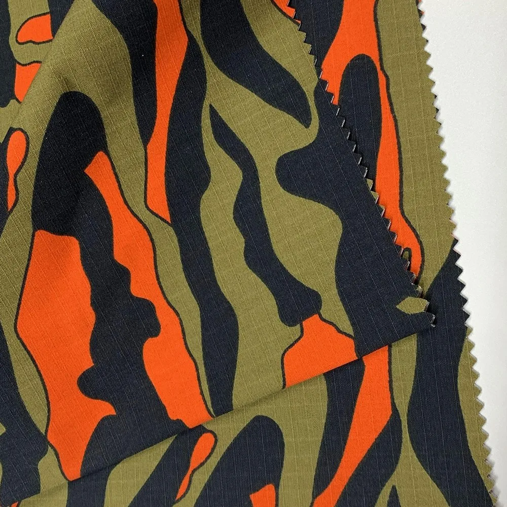 Military Style Uniform Canada Camouflage Fabric Poly / Cotton Clothing
