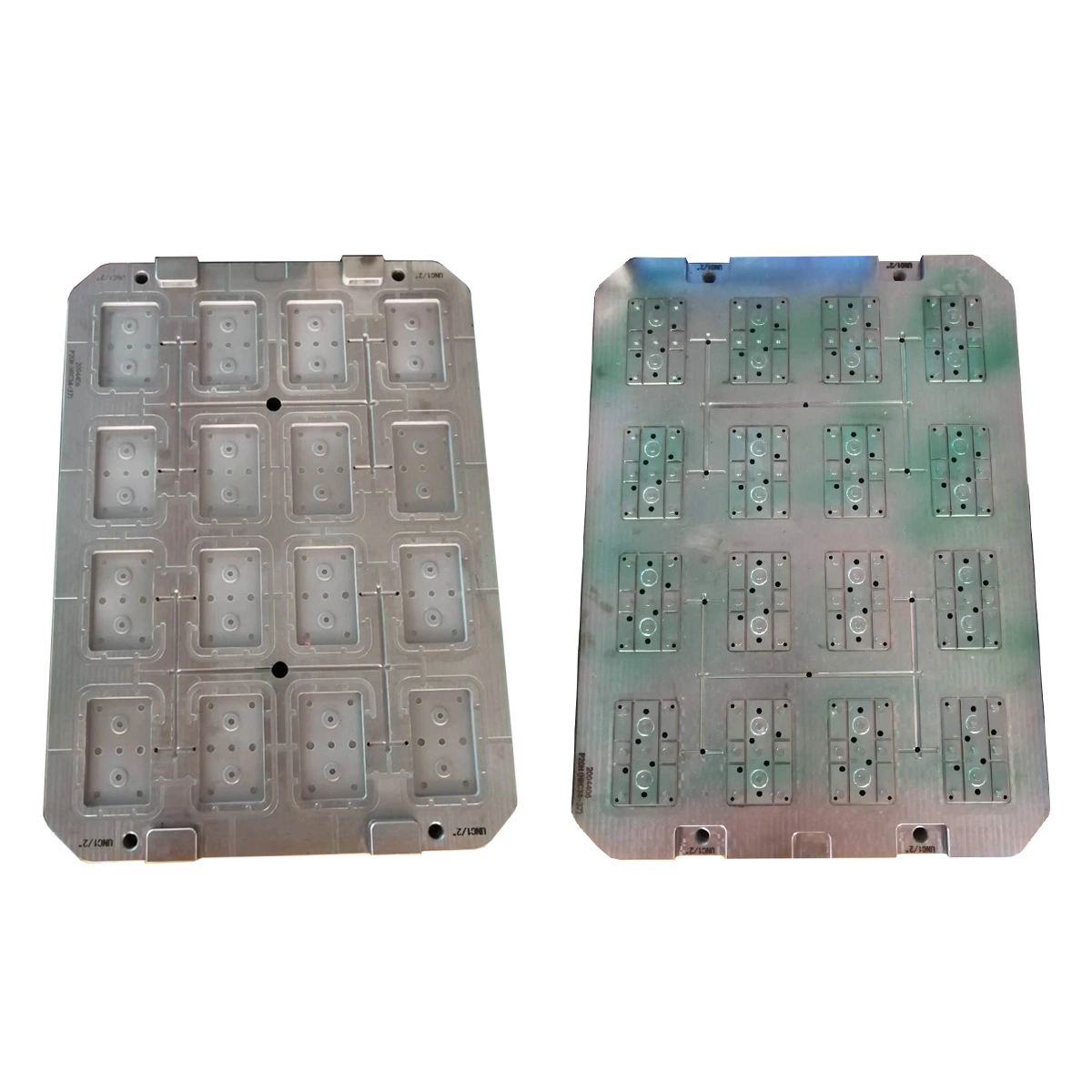 Custom 2738 Injection Mold for Plastic Housing of Electronic Junction Box