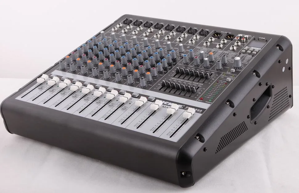 Professional construit en 99 Effets de la console de l'amplificateur numérique 380W-480W 8 Ohm Powered Mixer Audio