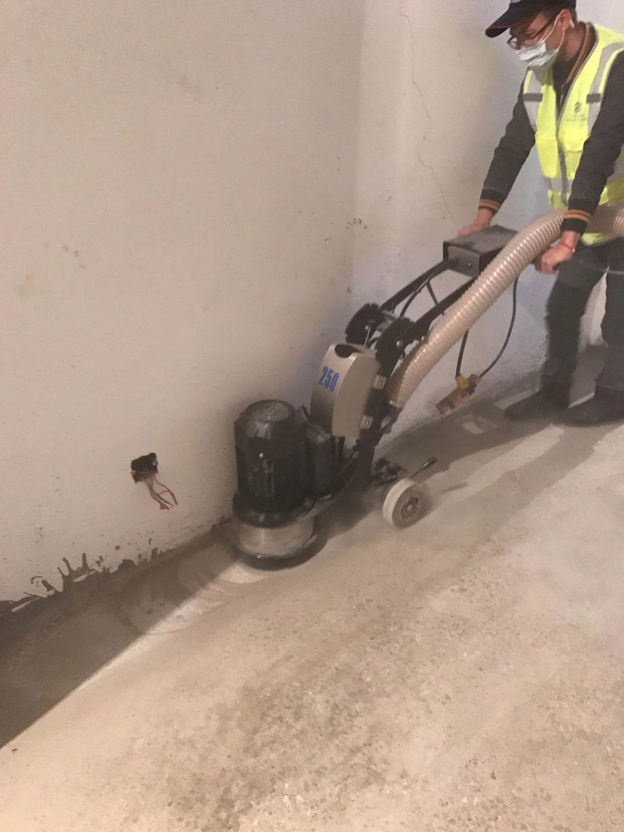 Ce broyeur approuvé Edge plancher en béton de polissage machine de meulage