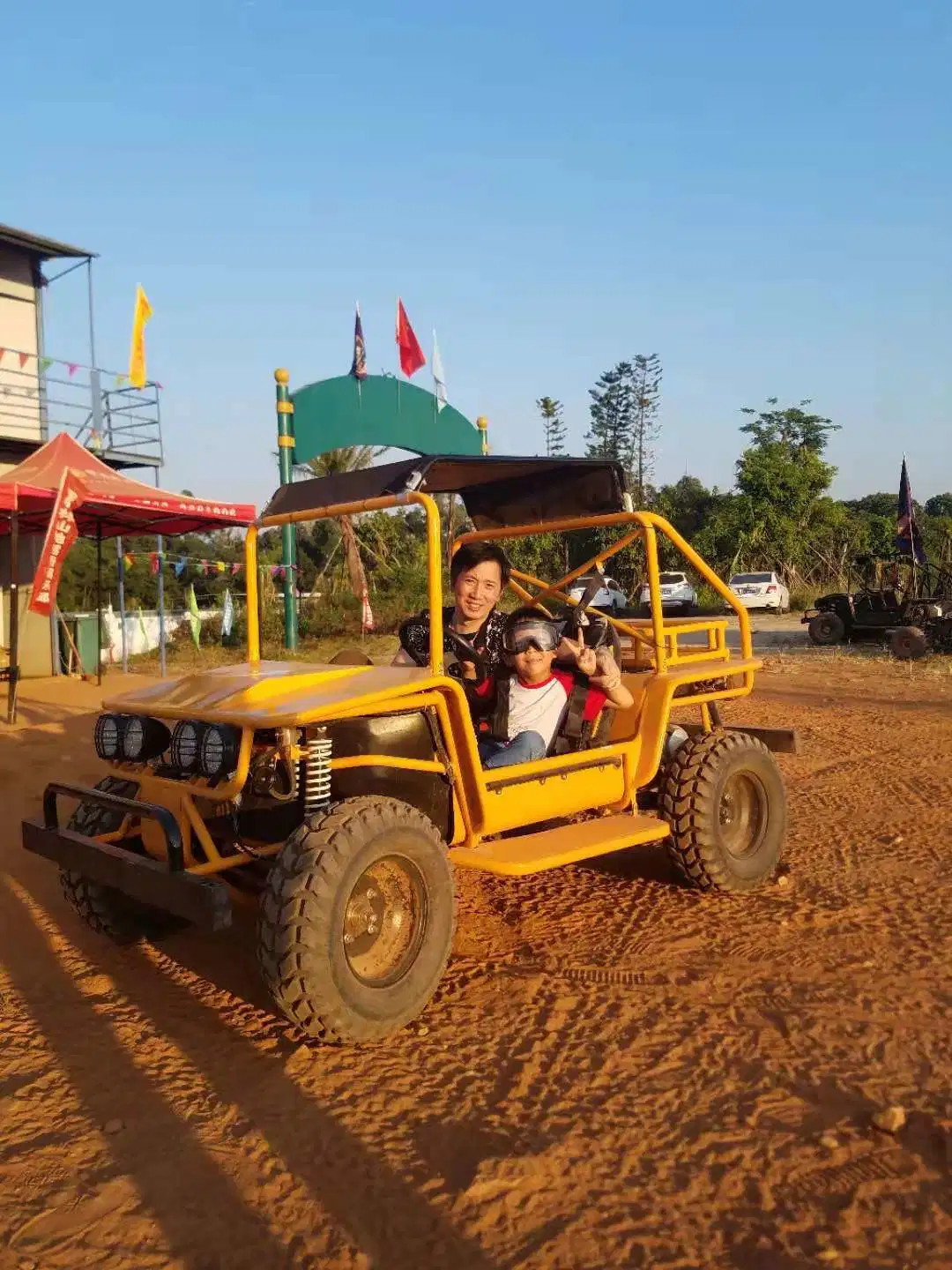 Mejor calidad de transmisión de la cadena UTV Buggy 200cc gasolina cochecito de golf