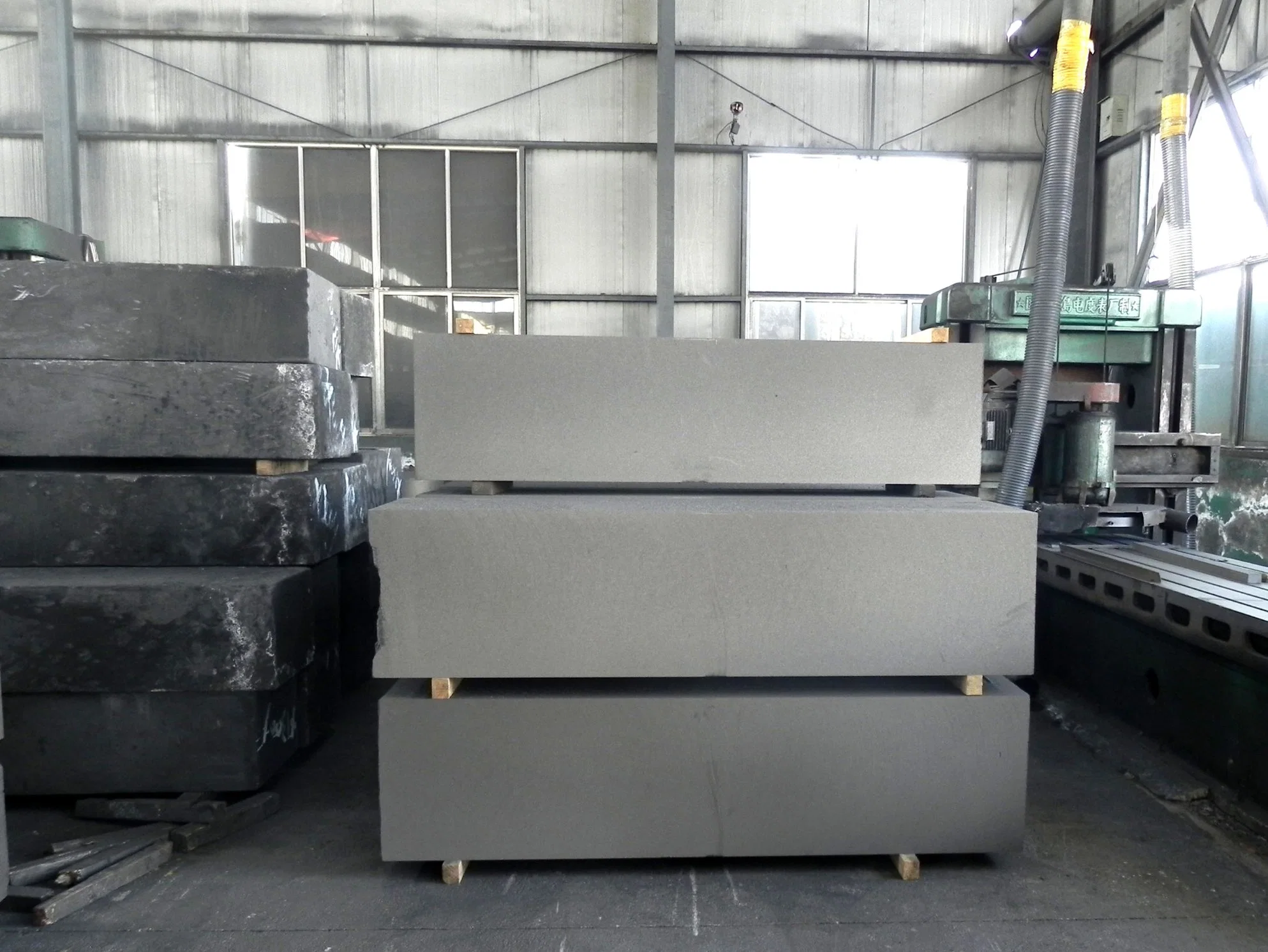 High quality/High cost performance  Isostatic Graphite Block for EDM Making