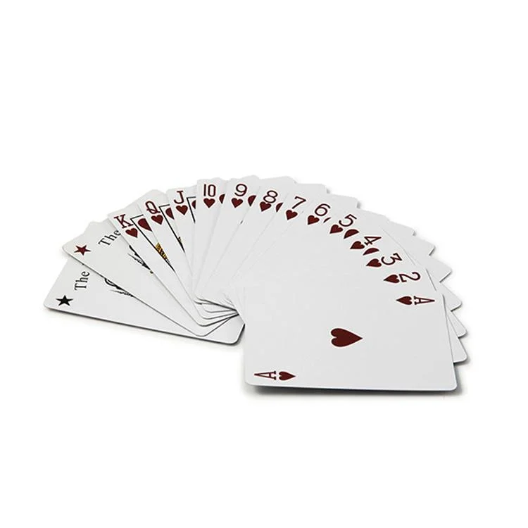O plástico e papel sublimação em branco Design personalizado jogo de cartas de jogar com a impressão da caixa de PVC cartões de póquer