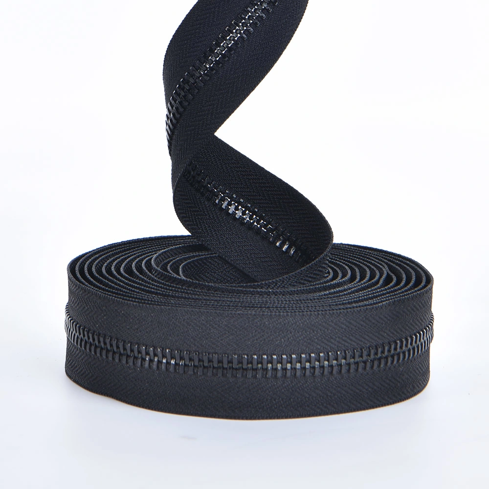 Fabrik Custom #8 Schwarze Zähne Aluminium Reißverschluss Lange Kette Rollen Für Tasche