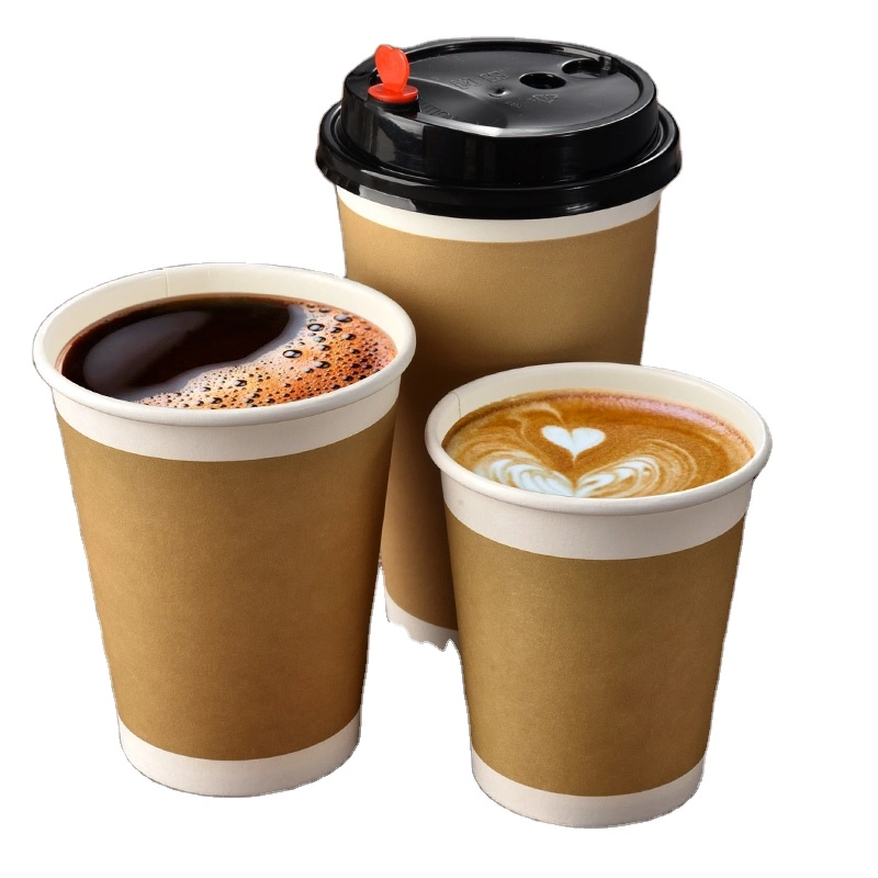 Copos de papel para café de parede dupla isolados a branco, com estampado e take-away personalizados Com tampas